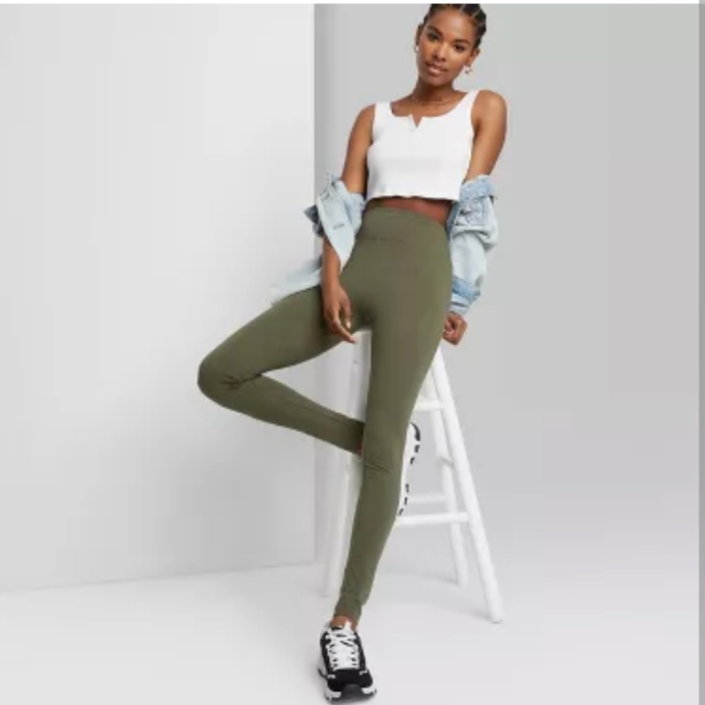 Wild Fable Women's High-Waisted Classic Leggings Deep Olive Medium NWT 2 Pack